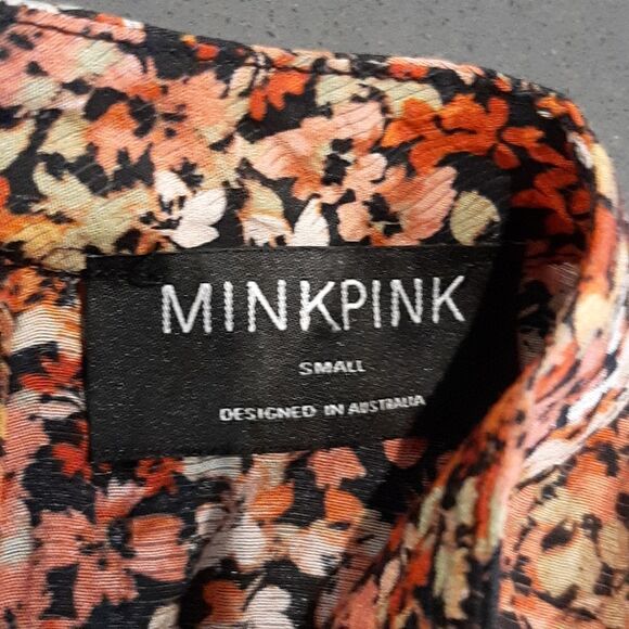 MinkPink Leaf Print Puff Sleeve Top - Picture 4 of 7